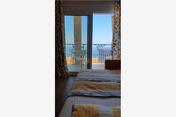 Apartment A5, for 5 persons