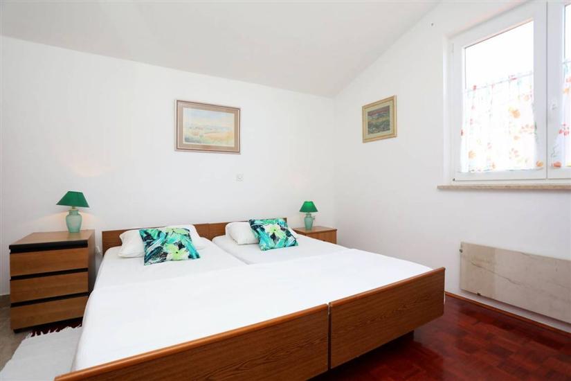 Appartement A1, pour 5 personnes