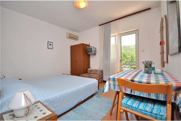 Apartment A1, for 3 persons
