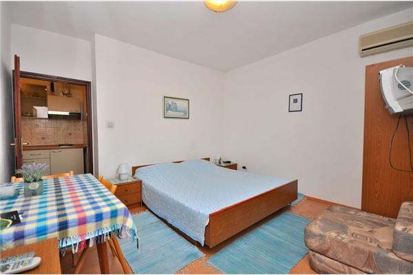 Apartment A1, for 3 persons