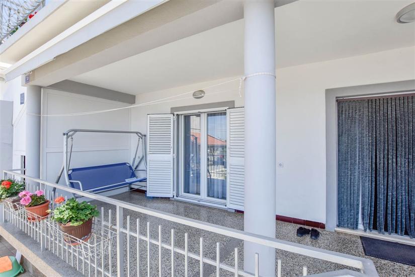 Apartment A1, for 7 persons