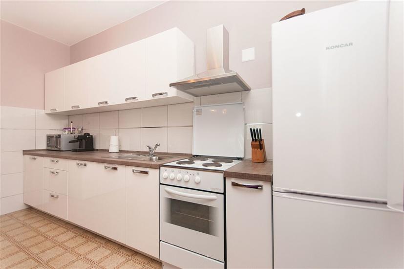 Apartment A1, for 7 persons