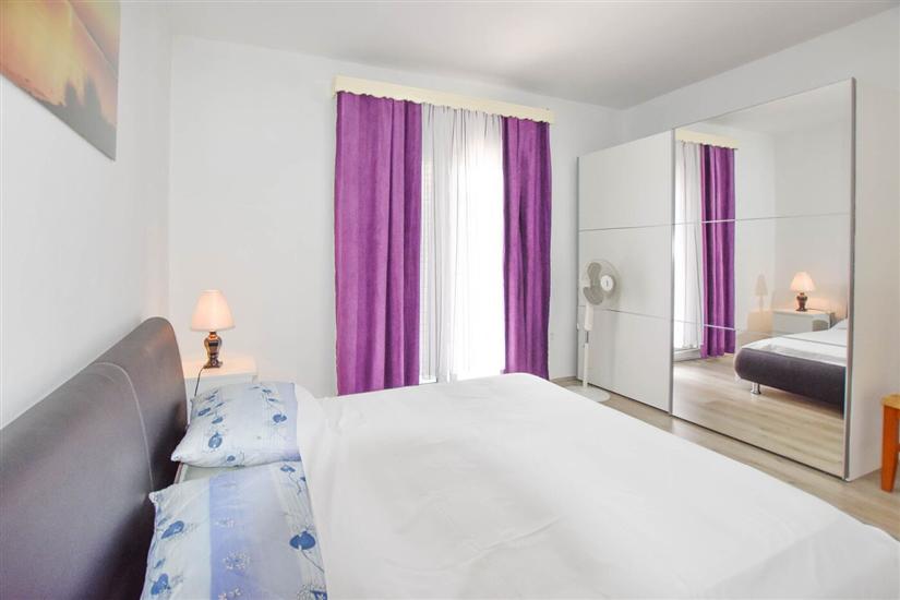 Apartment A1, for 7 persons