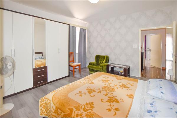Apartment A1, for 7 persons