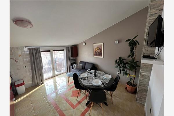 Apartment A2, for 4 persons