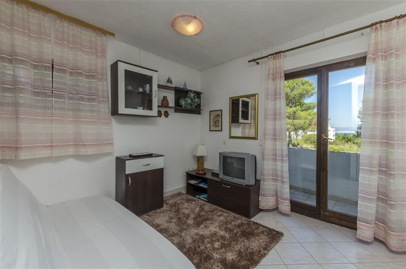 Apartment A2, for 3 persons