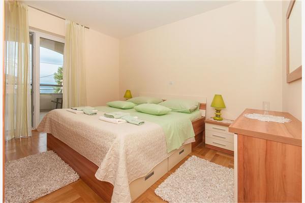 Apartment A1, for 7 persons