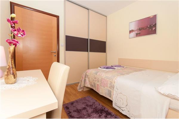 Apartment A1, for 7 persons