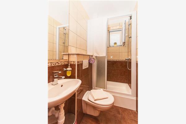 Apartment A1, for 7 persons