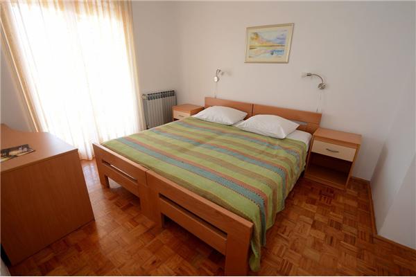 Apartment A4, for 4 persons