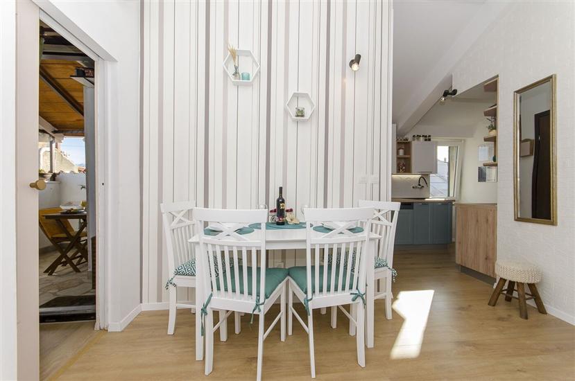 Apartment A1, for 4 persons