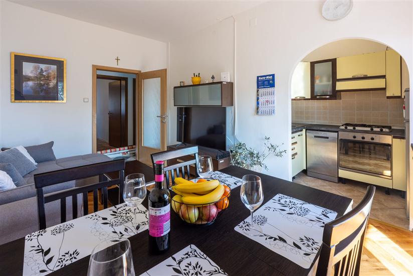Apartment A1, for 4 persons