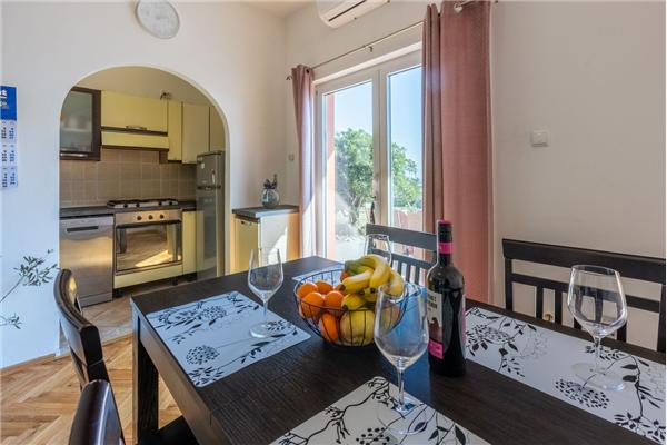 Apartment A1, for 4 persons