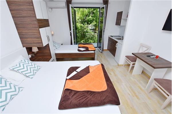 Apartment A1, for 3 persons