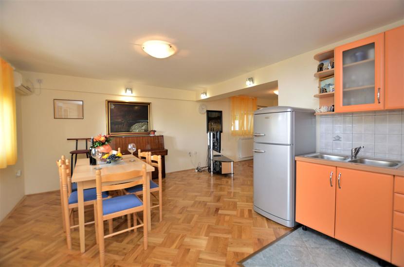 Apartment A1, for 4 persons