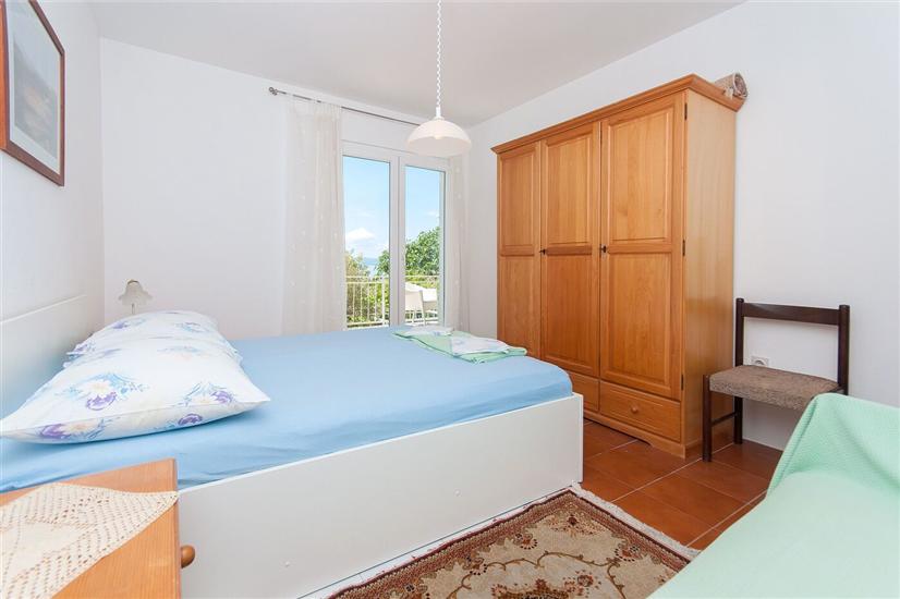 Apartment A5, for 5 persons