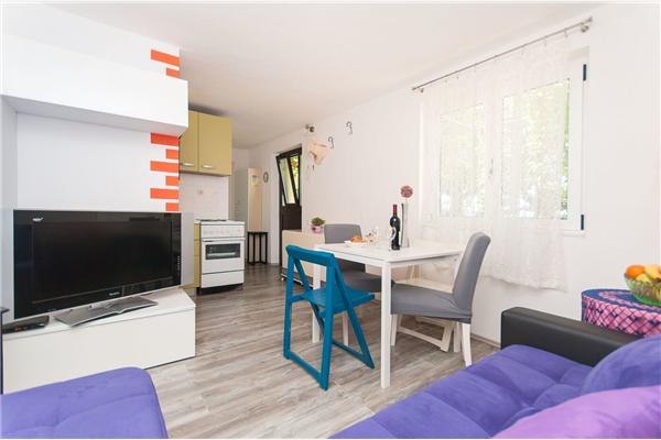 Apartment A6, for 4 persons