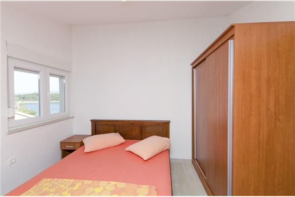 Apartment A1, for 6 persons