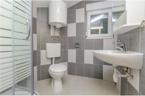 Apartment A1, for 6 persons