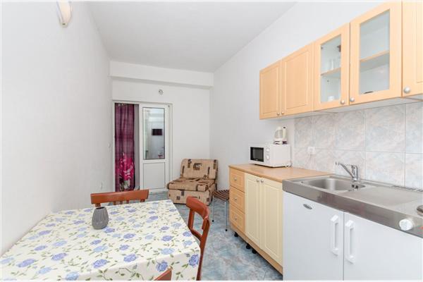 Apartment A7, for 2 persons