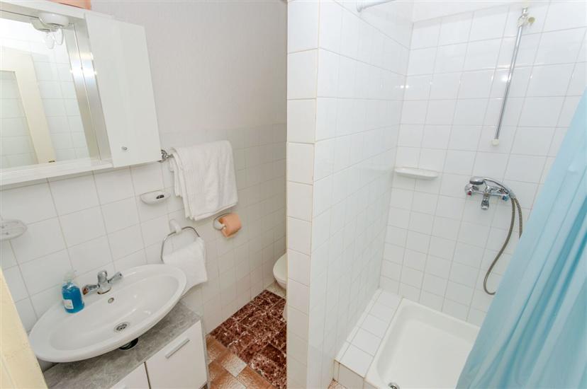 Apartment A7, for 2 persons