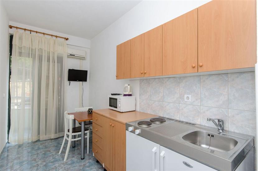 Apartment A8, for 2 persons
