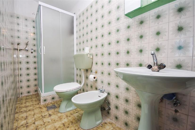 Room S12, for 2 persons