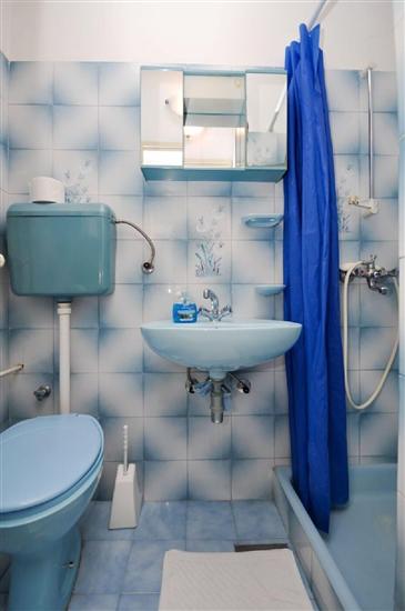 Apartment A10, for 3 persons