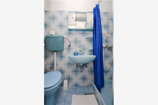 Apartment A10, for 3 persons