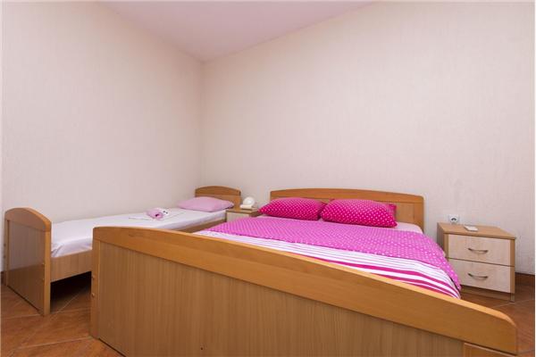 Apartment A1, for 4 persons