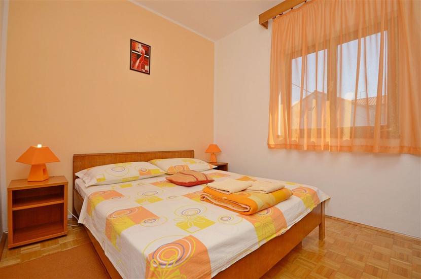 Apartment A1, for 10 persons