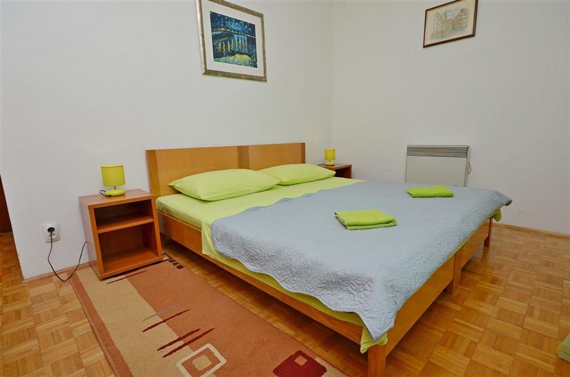 Apartment A1, for 10 persons