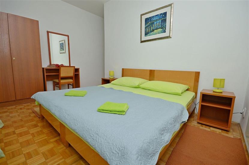 Apartment A1, for 10 persons