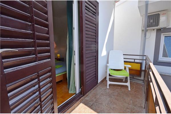 Apartment A1, for 10 persons