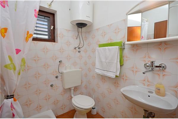 Apartment A1, for 10 persons