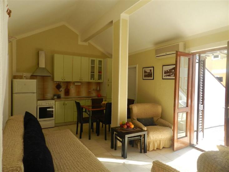 Apartment A1, for 8 persons