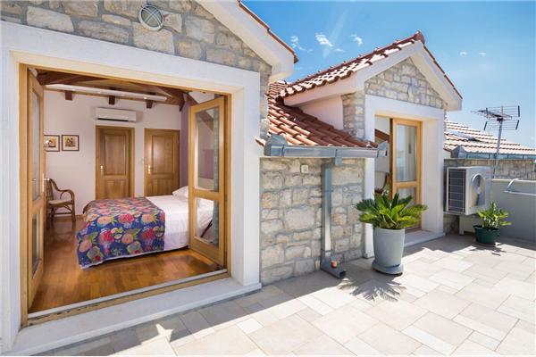 Apartment A1, for 4 persons