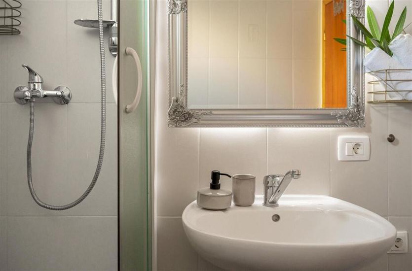 Apartman A1, na 6 osebe