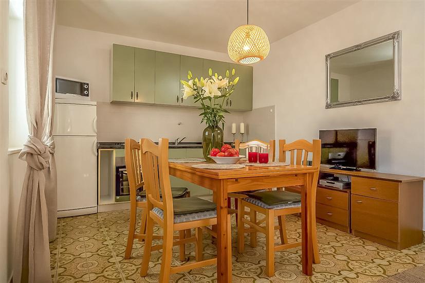 Apartman A1, na 6 osebe