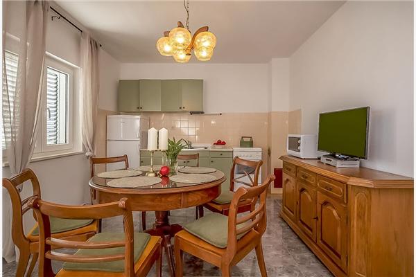 Apartman A2, na 6 osebe