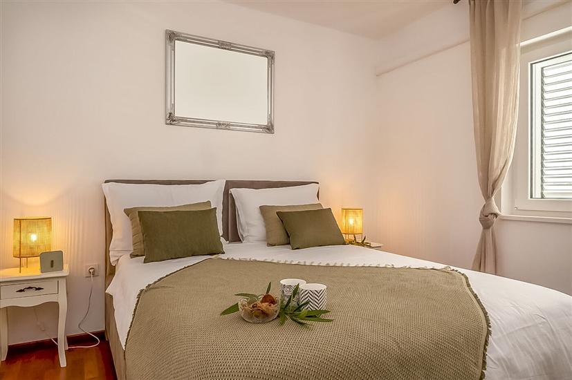 Apartman A2, na 6 osebe