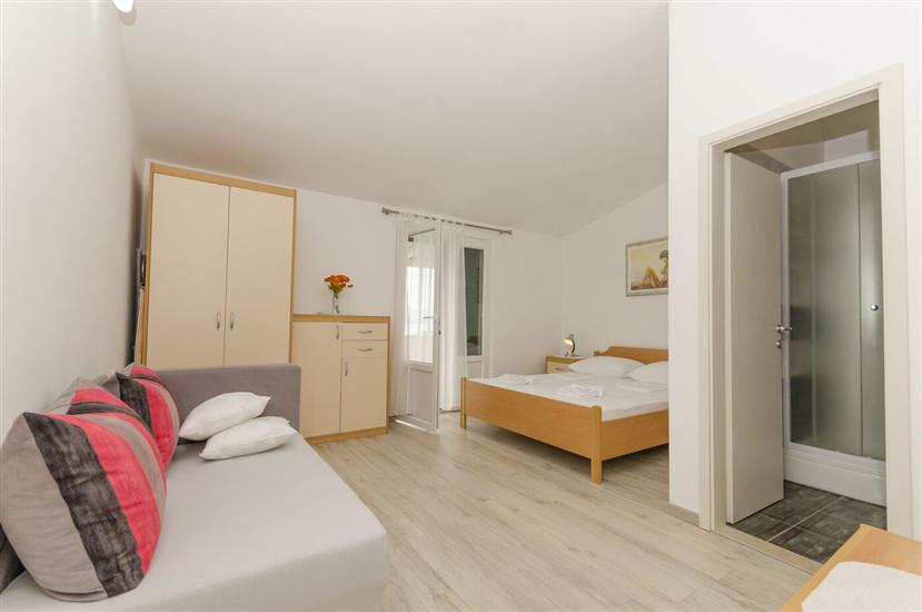 Lägenhet A2, för 7 personer