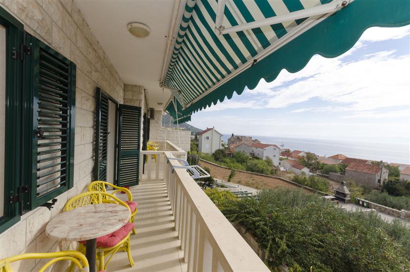 Apartment A1, for 5 persons