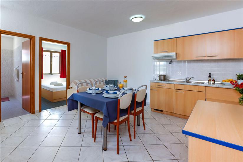 Apartment A1, for 5 persons