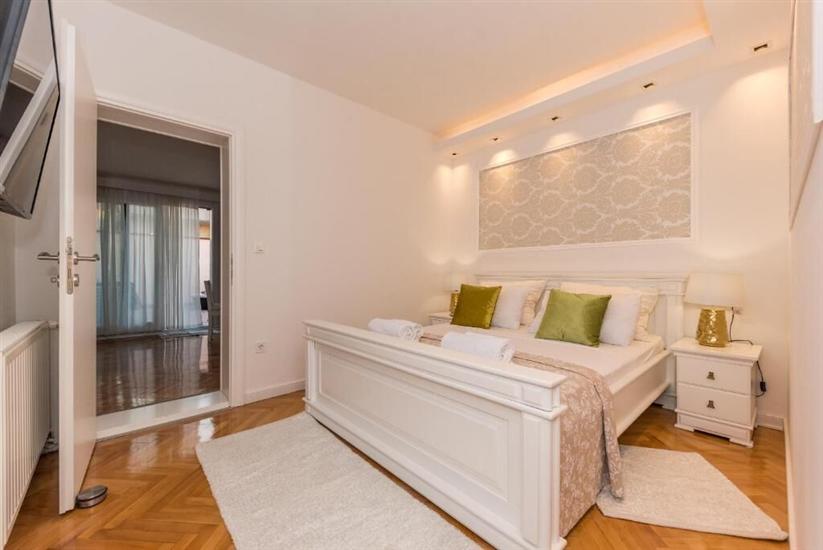 Apartment A1, for 3 persons