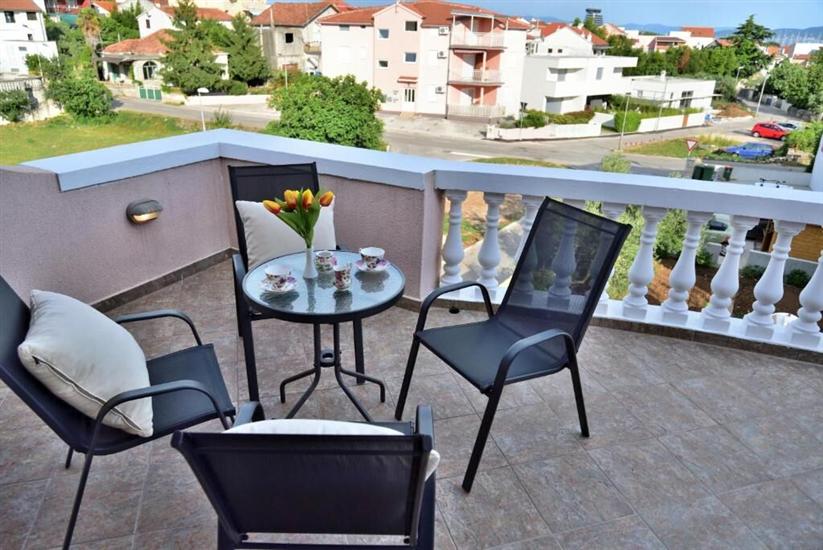 Apartment A2, for 3 persons