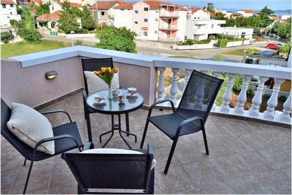 Apartment A2, for 3 persons