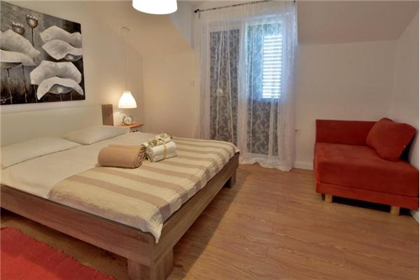 Apartment A2, for 3 persons