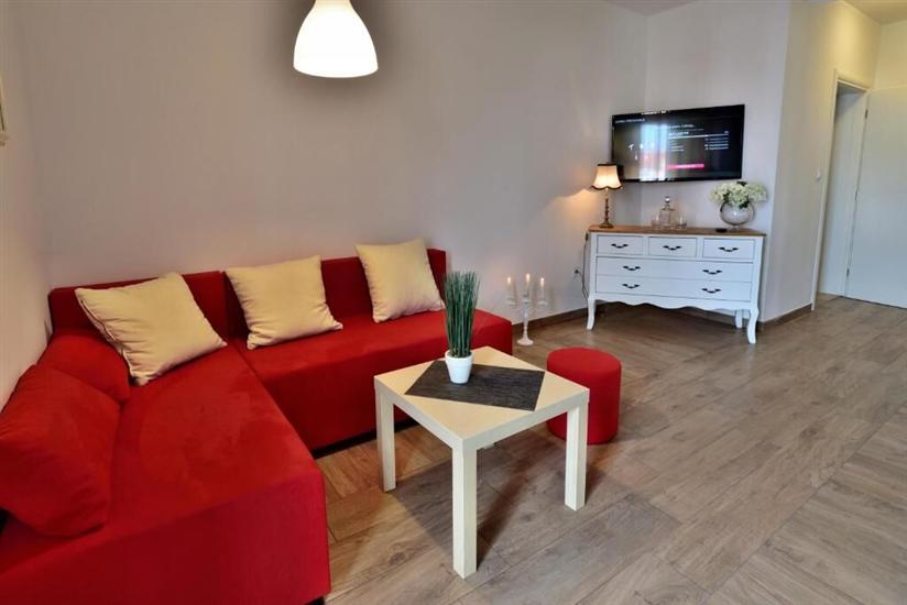 Apartment A2, for 3 persons