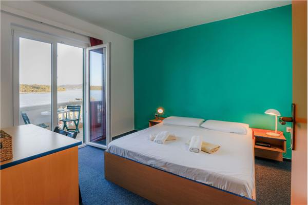 Apartment A2, for 3 persons